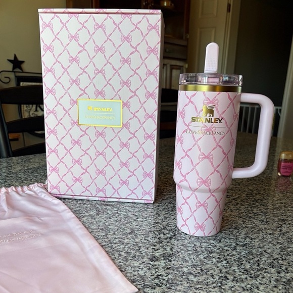 ♥️💖 Stanley x LoveShackFancy Protour 30oz Ribbon Bow BOX w/ SATIN DRAWSTRING BAG - Picture 10 of 10